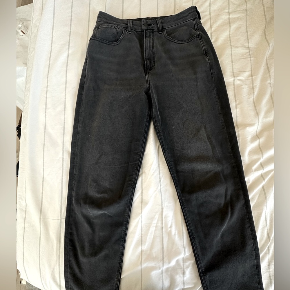 american eagle jeans!! only worn once!